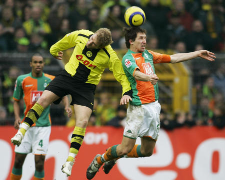  云达不来梅客场失利保级形势愈发严峻  